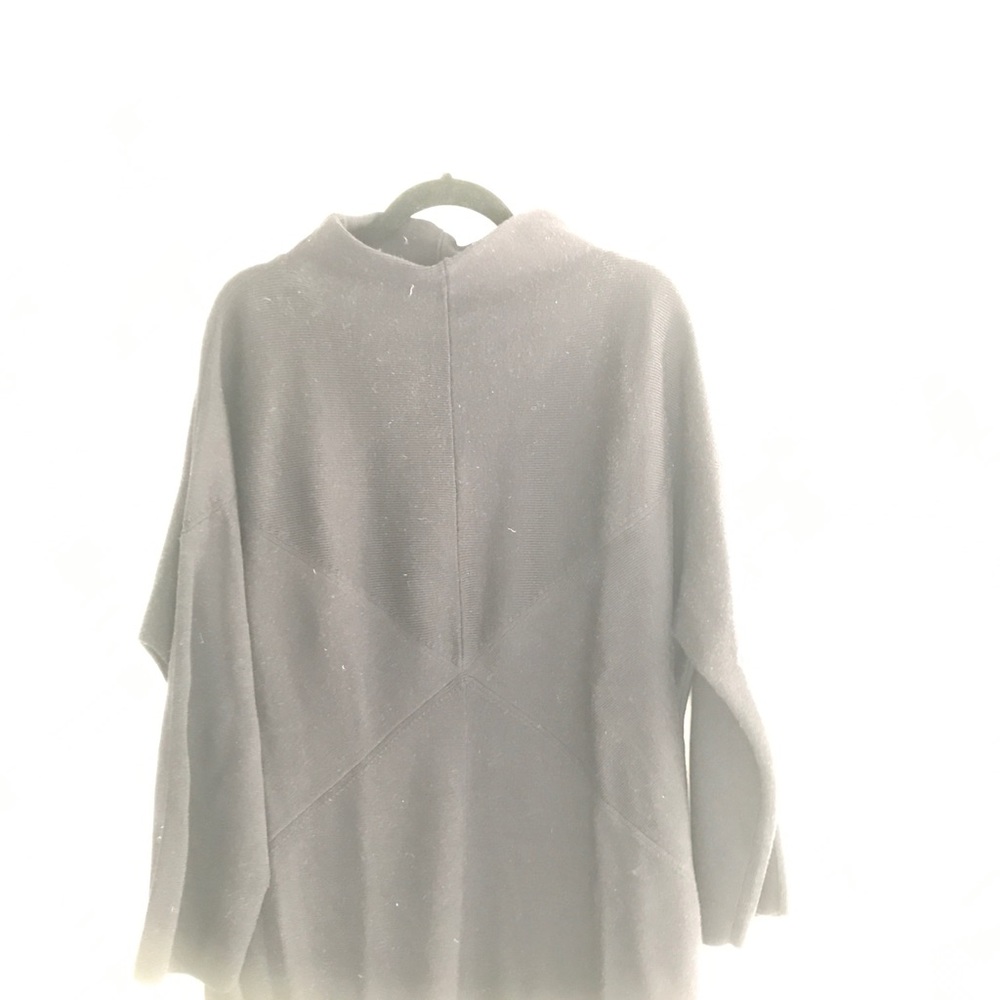 COS oversized batwing wool sweater. Medium. Navy.